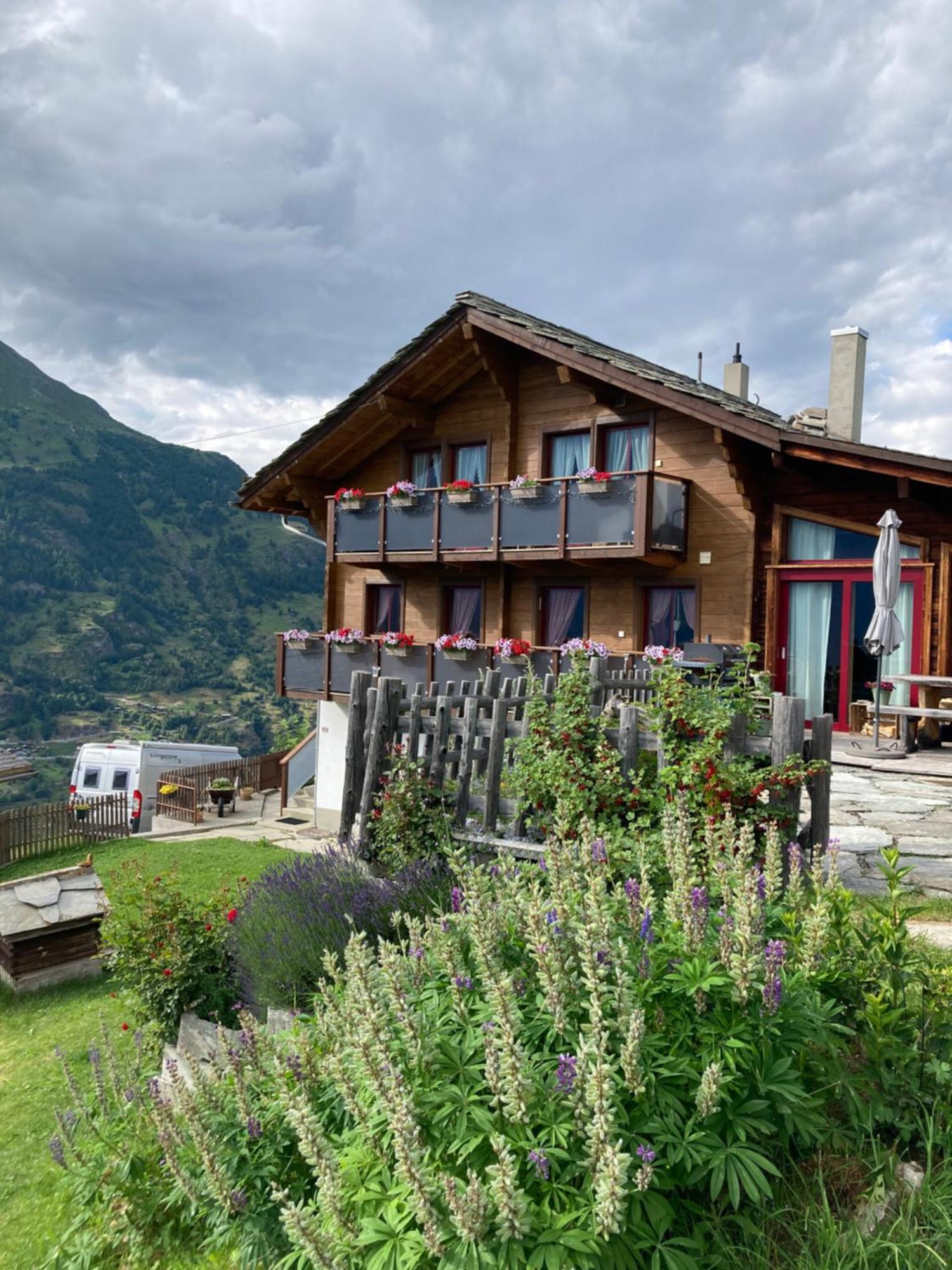 Appartement Haus Dorfblick à Grächen Extérieur photo