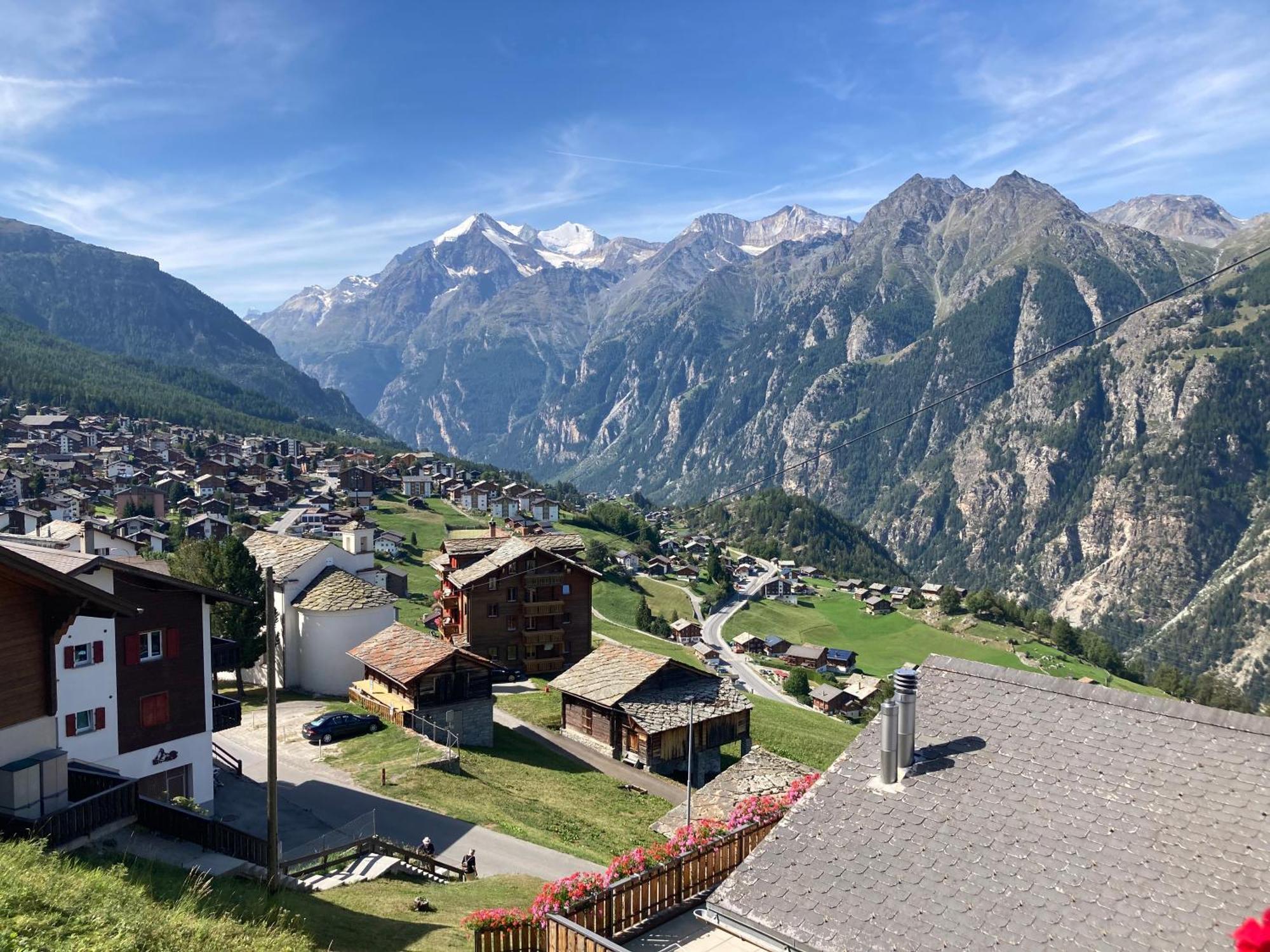 Appartement Haus Dorfblick à Grächen Extérieur photo